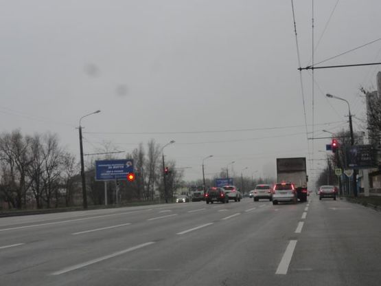 Фото рекламної площини за адресою Набережная Победы ул., 44, из центра