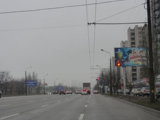 Фото рекламной плоскости по адресу Набережная Победы ул., 40А, из центра