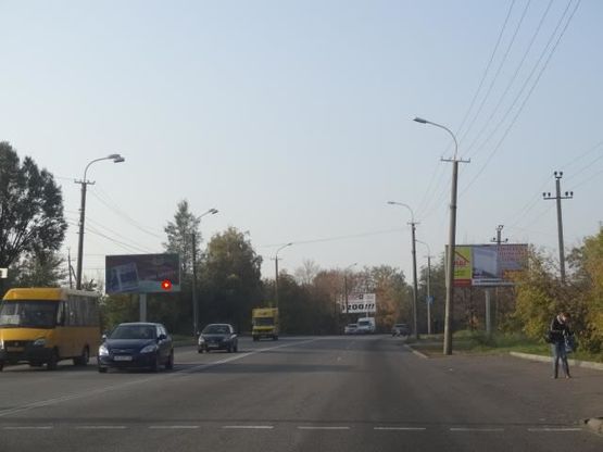 Фото рекламной плоскости по адресу Космическая ул. - Неделина ул., из центра