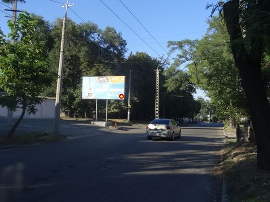Фото рекламной плоскости по адресу Савченко ул., 72, в центр