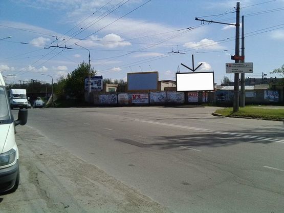 Фото рекламной плоскости по адресу Угол ул.Макарова и ул.Нефтянников