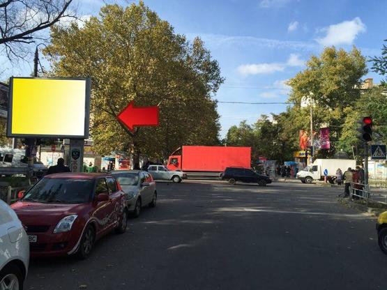 Фото рекламной плоскости по адресу Угол ул.Университетская и ул.Мира