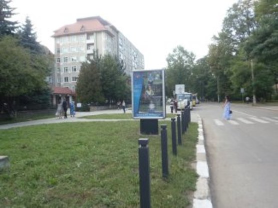 Фото рекламної площини за адресою Коновальця обласна дитячя лікарня №1