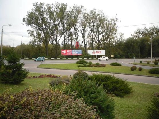 Фото рекламної площини за адресою м. Рівне, вул. Дубенська, в районі перехрестя з вул. Макарова