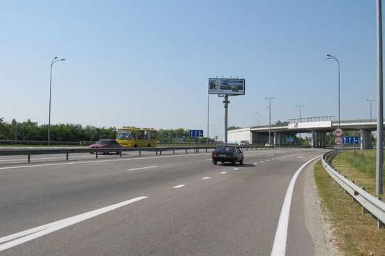 Фото рекламної площини за адресою Київ - Одеса, 14км+700м до  Києва (поворот на Васильків) (в напр. Одессы)