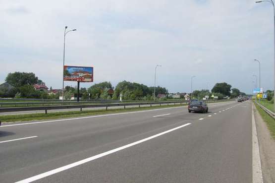 Фото рекламної площини за адресою Київ - Одеса, 14 км+400м від Києва (зліва в напр. Києва)