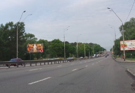 Фото рекламной плоскости по адресу Победы пр. - Ушакова ул.