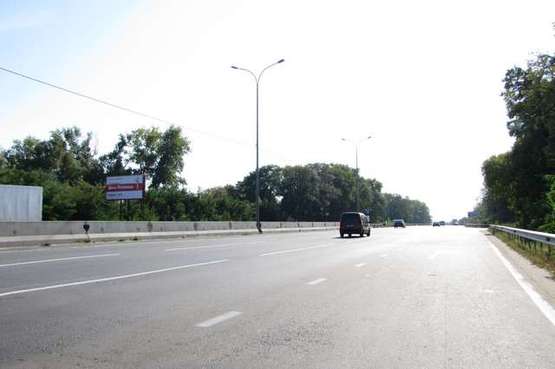 Фото рекламної площини за адресою Київ - Одеса, 05 км+300м до Києва (зліва в  напр. Одессы)