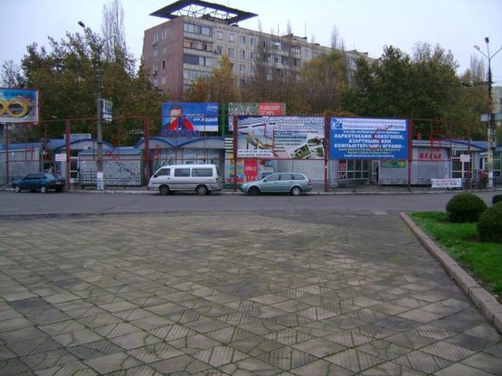 Фото рекламной плоскости по адресу Площа Перемоги