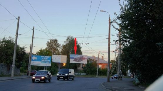 Фото рекламної площини за адресою вул. Купріна (поворот перед ГАЇ)