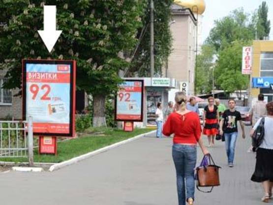 Фото рекламної площини за адресою переулок Шевченко-Горького (ЦЕНТР)