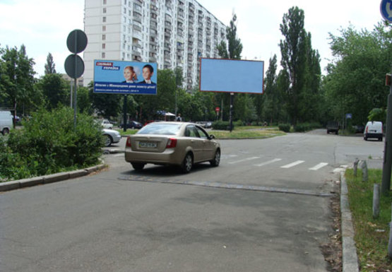 Фото рекламной плоскости по адресу Давыдова б-р., 12