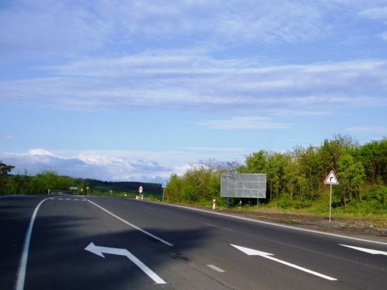 Фото рекламной плоскости по адресу Автодорога "Київ-Чоп", напроти повороту в  с. Глибоке