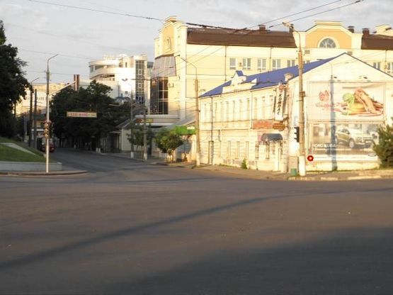 Фото рекламной плоскости по адресу ул.Наб. р. Стрелки-ул. Кооперативная призматорн