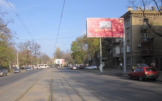 Фото рекламної площини за адресою Прохоровская ул., 5