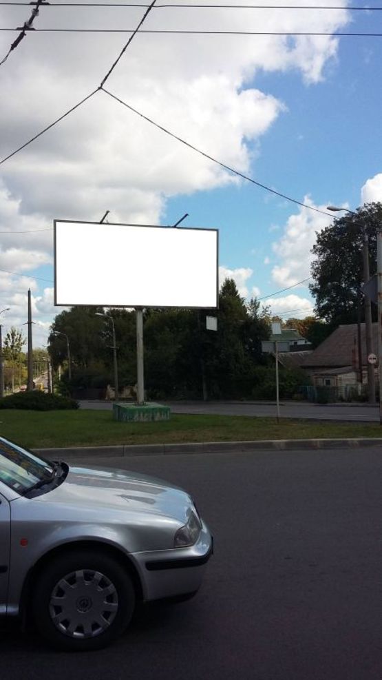 Фото рекламної площини за адресою вул. Гнідавська-Потебні, напрям до центру міста