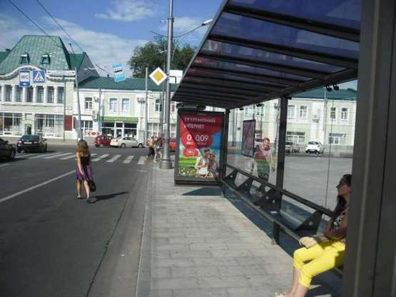 Фото рекламної площини за адресою Конституції пл. - Університетська вул., (зупинка) (C)