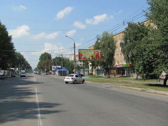 Фото рекламної площини за адресою Миру просп., 65