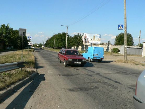 Фото рекламной плоскости по адресу Набережна Стефаника-Левицького, гаражний кооператив, АЗС ОККО, напрямок руху від вул.Довженка, Мазепи в сторону вул.Галицька, Надрічна
