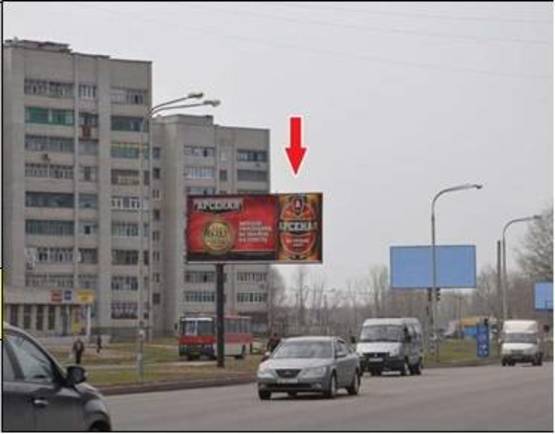 Фото рекламної площини за адресою ул.Днепровская-ул.Западнодонбасская(остановка 40-лет)