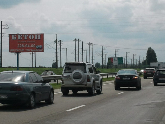 Фото рекламной плоскости по адресу Н-01 Новообуховская трасса 22 км 500 м