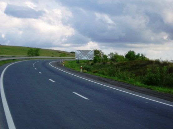 Фото рекламної площини за адресою Автодорога "Київ-Чоп", 500 м від позначки  с. Барвінок