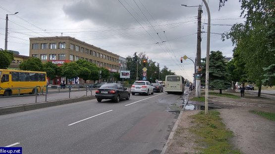 Фото рекламної площини за адресою ул. Киевская, 77 (ТРЦ Глобал)