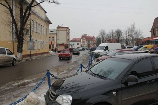 Фото рекламної площини за адресою Чорновола, гастроном Центральний, напрямок руху на Яремче, Буковель