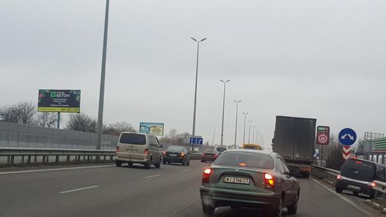 Фото рекламної площини за адресою М-06 Киев-Житомир 26 км 400 м