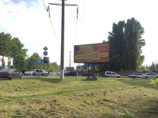 Фото рекламної площини за адресою Ж.переезд с Бериславского ш.на ул.Паровозная