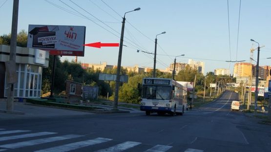 Фото рекламної площини за адресою вул. П. Мирного - Кармелюка (коло)