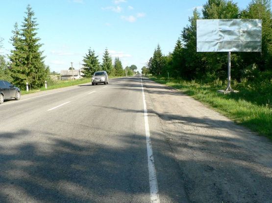 Фото рекламної площини за адресою Траса Н-09 Мукачево-Львів, с.Лоєва 4 км. після Надвірної, біля кафе "Смерічка", напрямок руху на Яремче, Буковель