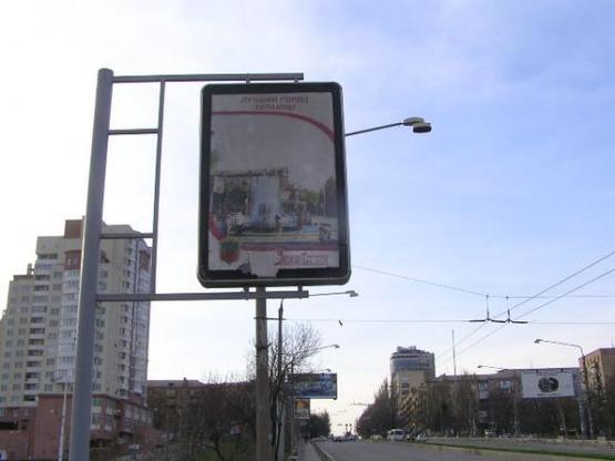 Фото рекламної площини за адресою пр.Ленина, ул.Гагарина-Дамба