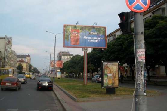Фото рекламной плоскости по адресу Незалежності вул. - Івана Франка вул.
