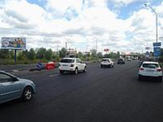 Фото рекламной плоскости по адресу въезд в Киев с Н-01