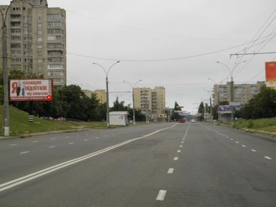 Фото рекламної площини за адресою п-т Лушпы /исполком/