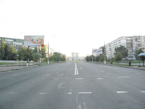 Фото рекламной плоскости по адресу п-т Лушпы/супермаркет/