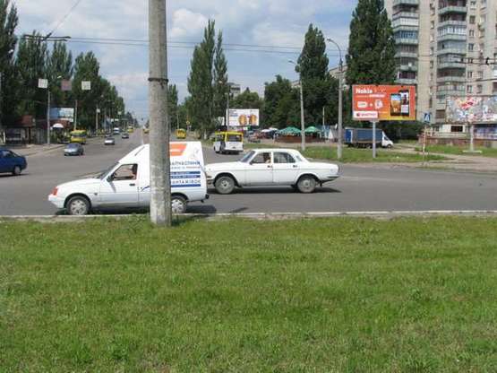 Фото рекламной плоскости по адресу 30-річчя Перемоги вул., 2 - Смілянська вул.