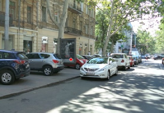 Фото рекламної площини за адресою Ришельевская ул., 9