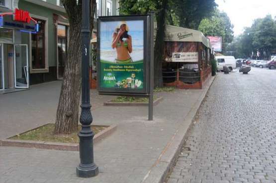 Фото рекламной плоскости по адресу Дерибасівска вул., 16/14 - Єкатеринінська вул.