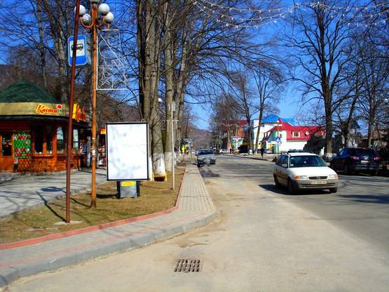 Фото рекламной плоскости по адресу Траса Н-09 Мукачево-Львів, Свободи, ТК Яремче, музей, напрямок руху на Івано-Франківськ