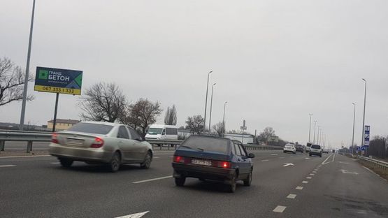 Фото рекламной плоскости по адресу М-06 Киев-Житомир 32 км 000 м