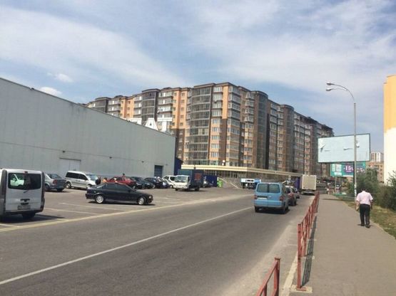 Фото рекламної площини за адресою вул. Зарічанська 11/4 (Таврія В) № 2