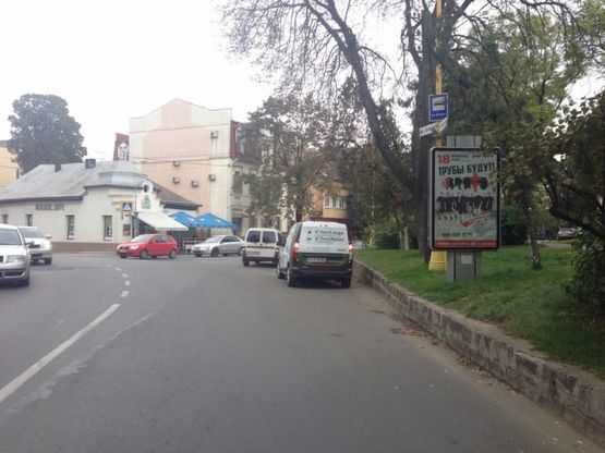Фото рекламной плоскости по адресу м. Ужгород, Собранецька