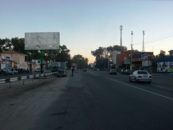 Фото рекламной плоскости по адресу вул. Декабристів, навпроти 182, Западинський ринок, навпроти АТБ Маркет