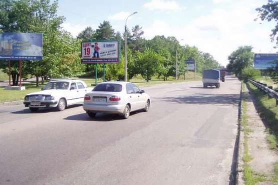 Фото рекламной плоскости по адресу Золотоніське шосе - Лісова Просіка вул.