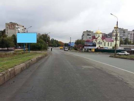 Фото рекламной плоскости по адресу Торговый рынок 2,  пр. Победы, 3