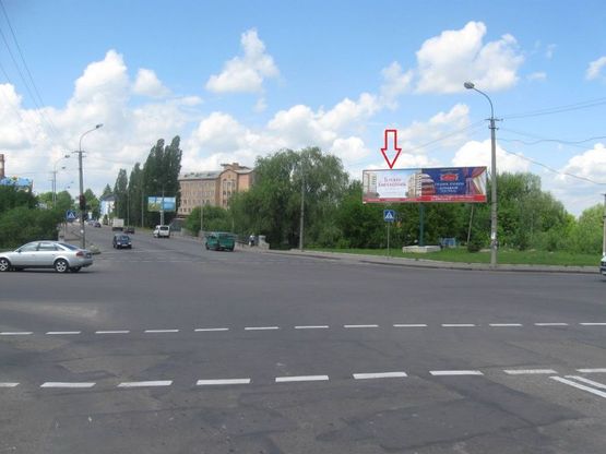 Фото рекламной плоскости по адресу м. Рівне, вул. Р.Шухевича, в районі перехрестя з вул. Кн. Володимира