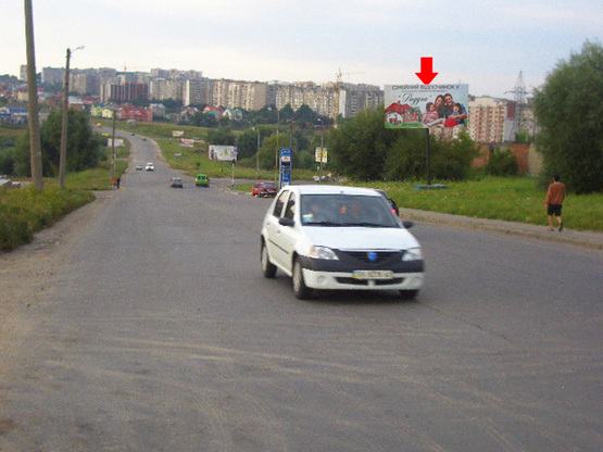 Фото рекламної площини за адресою Рибалко М. ул., элитный массив