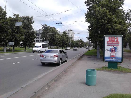 Фото рекламной плоскости по адресу ул.Г.Сталинграда (переход фонтан)